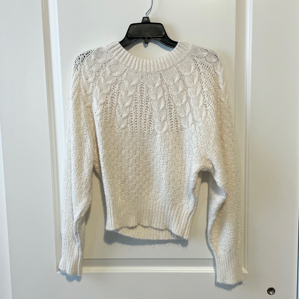 American Eagle NWT Cable Knit Cream Fall Fisherman Sweater